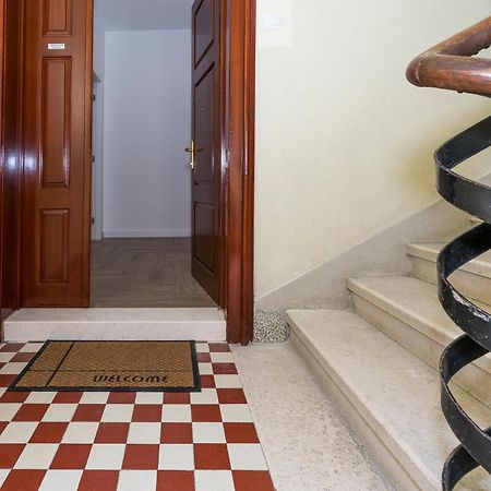 Studio Apartments Marcel Spalato Esterno foto