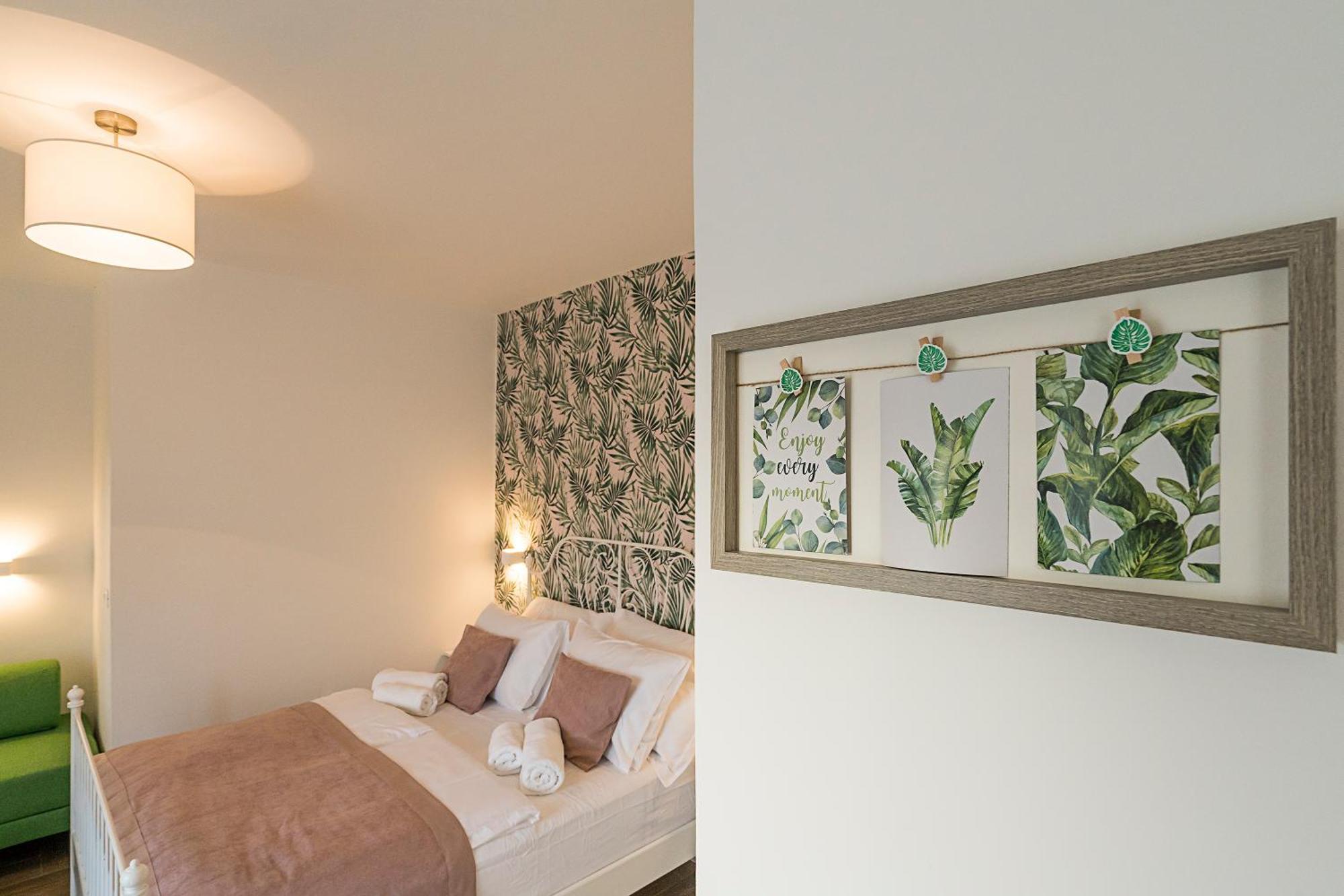 Studio Apartments Marcel Spalato Esterno foto