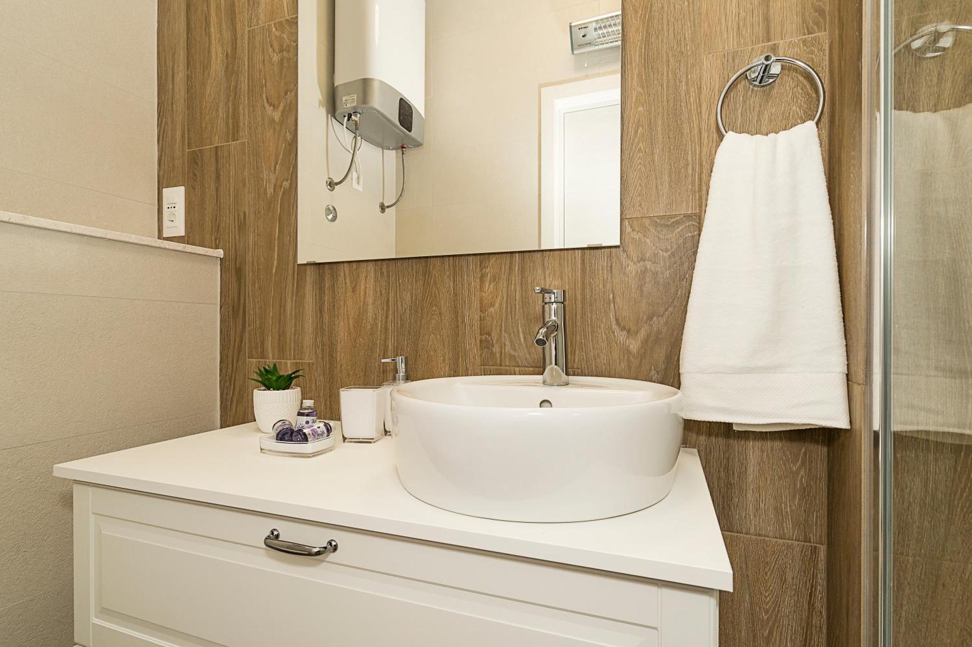Studio Apartments Marcel Spalato Esterno foto